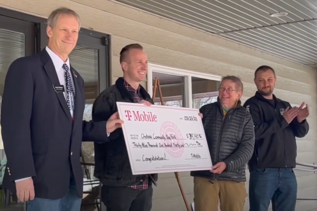Choteau Dog Park Receives T-Mobile Hometown Grant for Small-Town Revitalization